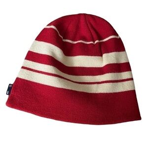 American Eagle reversible knitted hat
